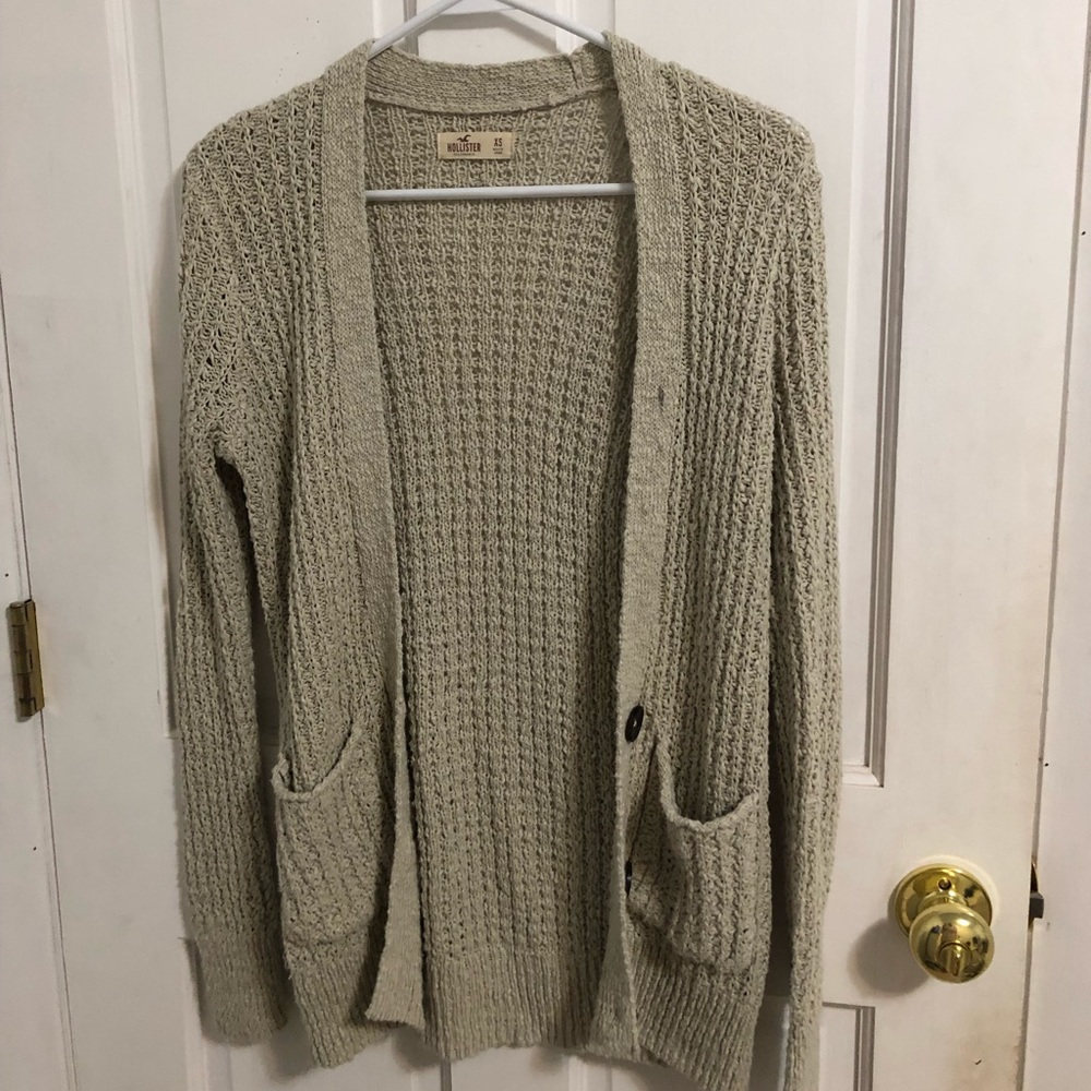 hollister tan cardigan